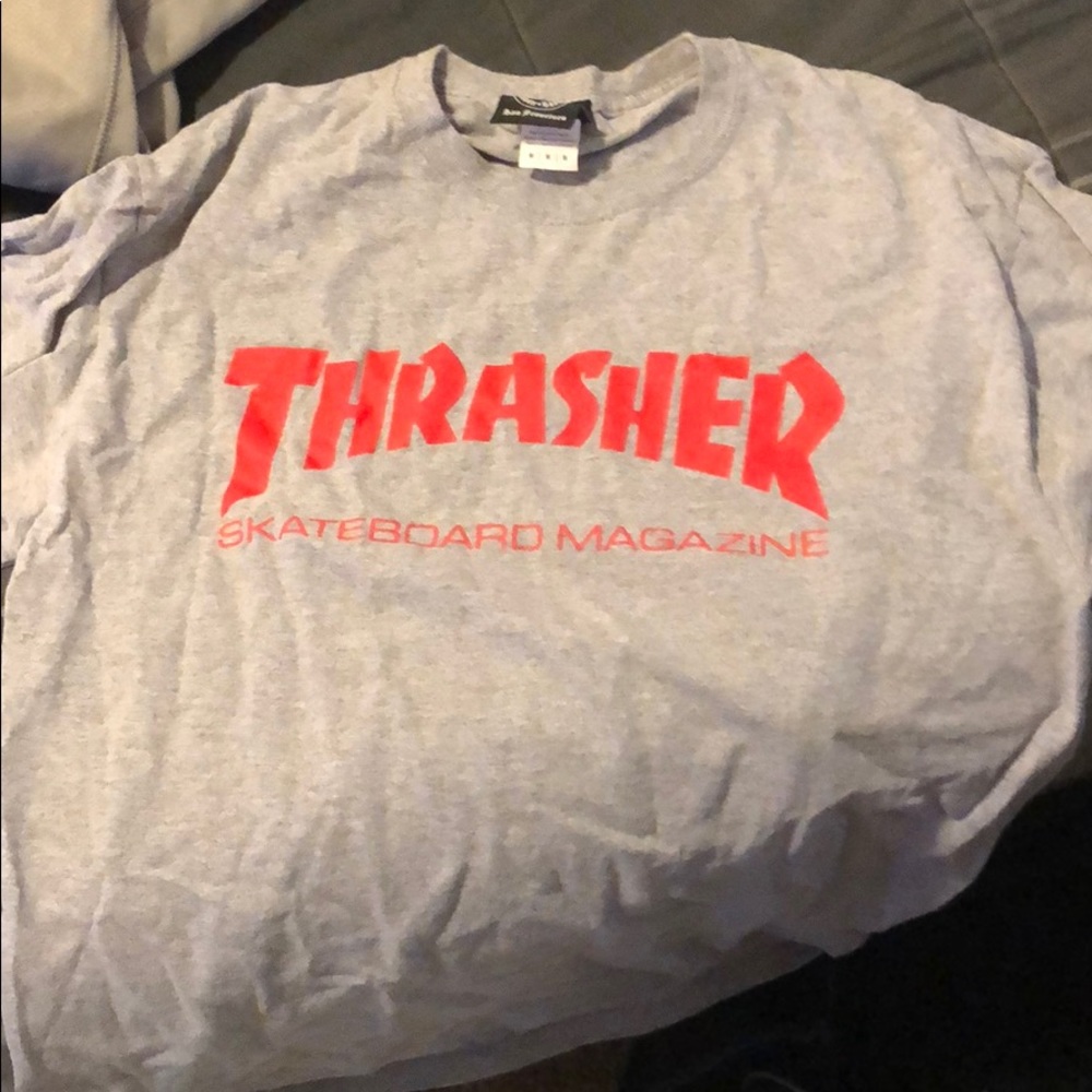 Men’s thrasher t shirt